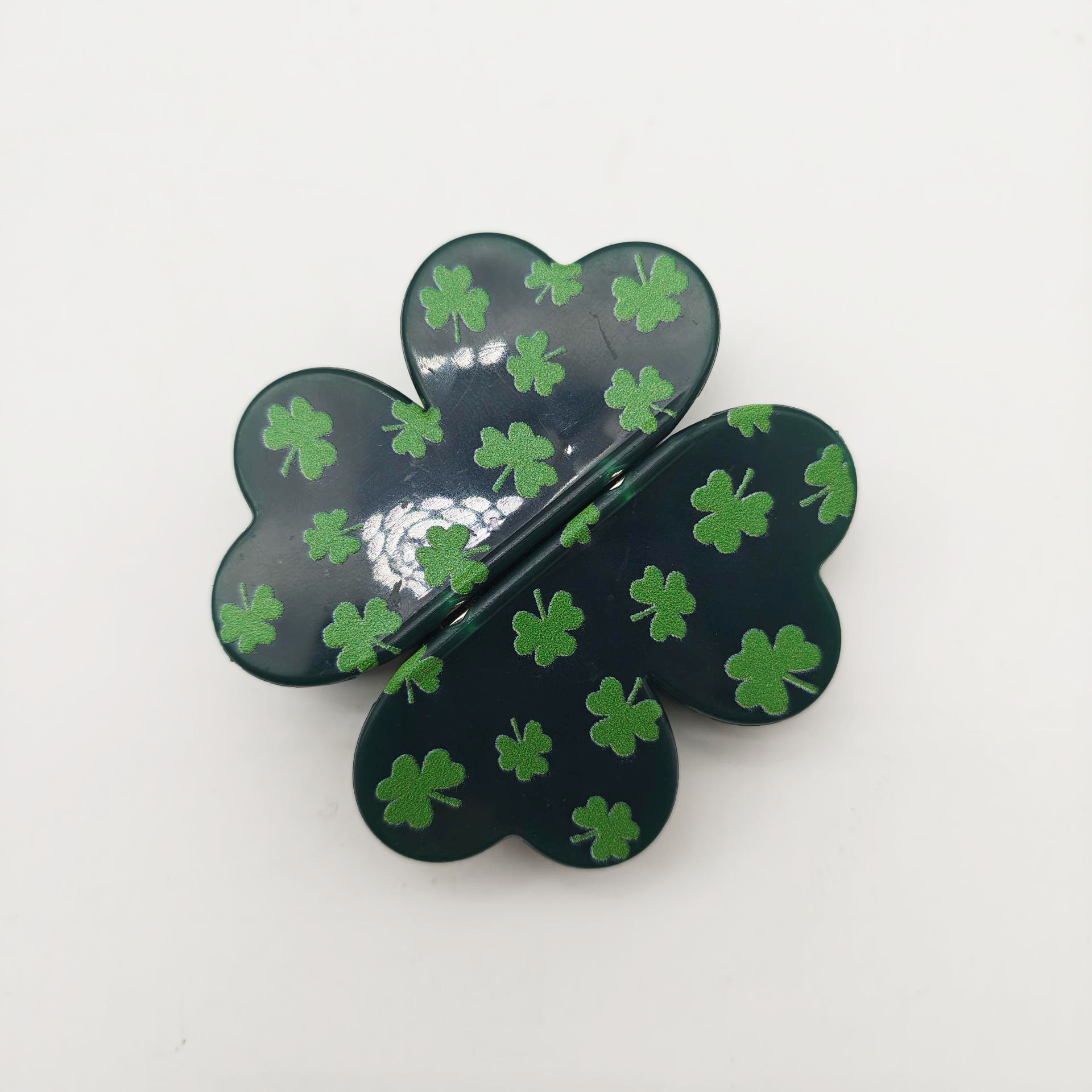 Black + Green (Four-leaf clover-shaped)