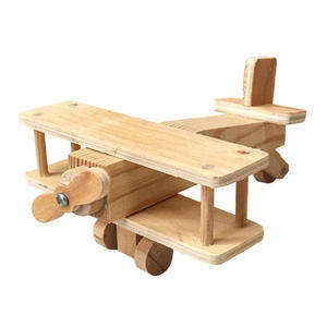 Handgemaakt gepolijst massief houten kindvriendelijk natuurlijk houten speelgoedvliegtuigmodel voor vrijstaande woonkamerdecoratie houten ambachten - Product Image 2