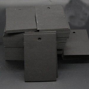 Etichette pendenti in cartoncino nero con laminazione opaca e lamina d'argento per abbigliamento - Product Image 3