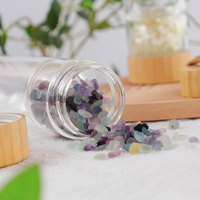 Logo personnalisé Bouteille d'eau en verre créative en cristal naturel infusé de pierres précieuses de guérison avec couvercle en bambou