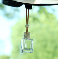 Diffuseur d'arômes au prix d'usine, flacon de parfum vide pour voiture en verre de 5 ml, 8 ml, 10 ml, avec couvercle en bois