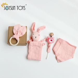 Set de Regalo Unisex para Bebé, Regalo para Baby Shower, Artículos Esenciales para Bebé, Relleno de Cesta con Set de Baño de Algodón, Manta y Juguete Suave - Product Image 2