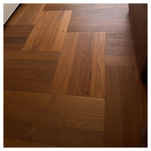 Planches de bois de <span class=keywords><strong>chêne</strong></span> <span class=keywords><strong>massif</strong></span> certifié Fsc Nettoyage du vrai plancher en bois de <span class=keywords><strong>chêne</strong></span> <span class=keywords><strong>massif</strong></span> - Product Image 2