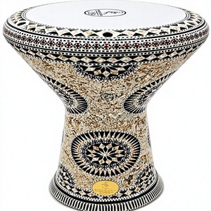 Gawharet El Fan, Tambor Egipcio de Percusión de 17.5 Pulgadas, de Aluminio, con Medallón de Estrella Incrustado a Mano y Detalles Rojos - Product Image 1