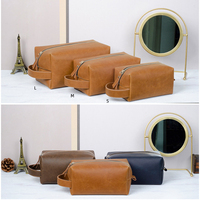 Kit de voyage pour hommes en gros, trousse de toilette en cuir PU résistant à l'eau, sac de rasage avec logo personnalisé