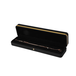 กล่องบรรจุภัณฑ์เครื่องประดับกระดาษกำมะหยี่สีดำของขวัญสร้อยคอหนังทรงกลมแบบกำหนดเอง - Product Image 6