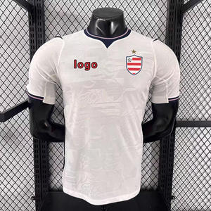 Футбольная форма сборной Англии сезона 2627, домашняя, с коротким рукавом, V-образным вырезом, 100% полиэстер, с именем игрока - Product Image 1