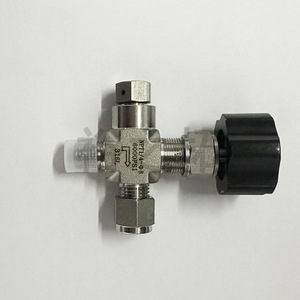 Robinet d'angle en acier inoxydable 316L, filetage mâle NPT 1/4-8, 6,0 Mpa, pour milieux corrosifs, type interrupteur - Product Image 1