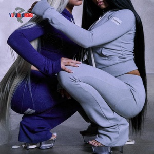 लंबी लड़की के अनुकूल दो टुकड़ा महिलाओं ने स्ट्रीटवियर महिलाओं कस्टम लंबी ड्रॉस्ट्रिंग ज़िप अप हुडी और उच्च कमर लेगिंग फ्लैयर पैंट - Product Image 3