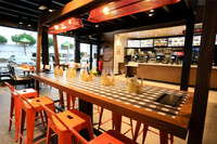 Meubles de comptoir de bar de restaurant moderne personnalisés, décoration, buffet de cuisine, designs de restaurants de hamburgers