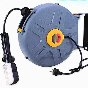 Enrouleur de Tuyau Rétractable Automatique Tout Cuivre 15M avec Lampe de Travail pour Garage - Product Image 4