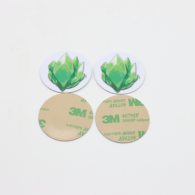 30mm Anti-Metal NFC Button Sticker for Mobile Phones PVC Waterproof Epoxy Programmable Social Media Coin Tap Tag RFID