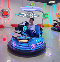 Voiture tamponneuse électrique à piles pour enfants, utilisation intérieure et extérieure - Matériau en fibre de verre pour centre commercial et parc d'aventure