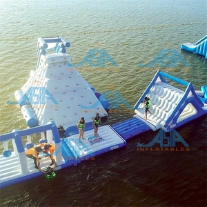Parc aquatique gonflable Offre Spéciale avec toboggan passionnant et parcours d'obstacles - Product Image 6