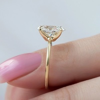 3CT Oval Kesim Dört Çatal Yüksek Yükseltilmiş Tektaş Laboratuvar Elması Nişan Yüzüğü 10K/14K/18K Som Altın VVS IGI Sertifikalı Özel CVD/HPHT