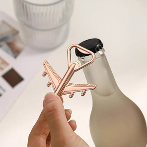 Phong Cách Châu Âu Sáng Tạo Kim Loại Hợp Kim Máy Bay Mở Chai Món Quà Nhỏ Cho Hàng Ngày Cần Thiết Đám Cưới Trở Lại Món Quà Sáng Tạo Mở - Product Image 4