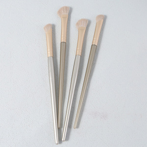 Pincel biselado oblicuo para sombra de ojos, de pelo suave, de alto brillo, juego de brochas de maquillaje, pincel de media abanico para detalles y reparación, herramienta de belleza - Product Image 2