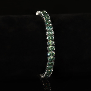 Pulsera <span class=keywords><strong>de</strong></span> <span class=keywords><strong>tenis</strong></span> vintage <span class=keywords><strong>de</strong></span> moissanita verde con corte ovalado, pulsera <span class=keywords><strong>de</strong></span> plata <span class=keywords><strong>de</strong></span> ley 925, joyería <span class=keywords><strong>de</strong></span> moissanita VVS <span class=keywords><strong>para</strong></span> <span class=keywords><strong>mujer</strong></span> - Product Image 5