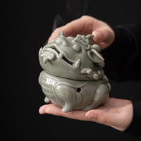 Brûleur d'encens en céramique Céladon Licorne, artisanat du four Yue, fait main, articles religieux, encens à refoulement