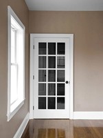 Porte extérieure moderne personnalisée, résistante au vent et durable, en aluminium blanc renforcé, avec verre de confidentialité et joint d'étanchéité