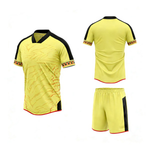 男士高品质面料足球球衣队服定制标签刺绣OEM服务套装风格运动服足球 - Product Image 1