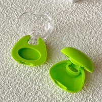 Étui à blush double couche à compartiment unique avec fenêtre de visualisation, étui à fards à paupières personnalisé à fermeture à pression, étui rechargeable pour poudre illuminatrice