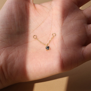 Colgante de Plata de Ley S925 con un Solo Diamante y Cadena con Piedra de Cuarzo Rutilado Negro Natural para Perforación de Cartílago - Product Image 2