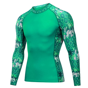 เสื้อกีฬากันผื่นสำหรับผู้ชายผ้าซับเหงื่อแบบสั่งทำ - Product Image 6
