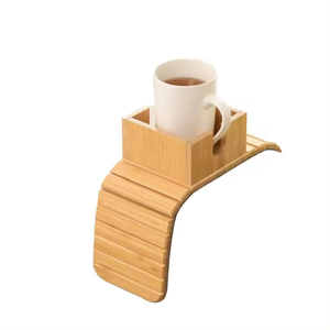 Bandeja de reposabrazos de sofá de bambú con portavasos desmontable, mesa de brazo de sofá antideslizante plegable para almacenamiento de teléfono de aperitivos y bebidas - Product Image 5