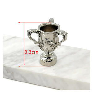 Porte-clés Trophée Football Strongman, Pendentif Coupe <span class=keywords><strong>de</strong></span> Football en Alliage, Pendentif <span class=keywords><strong>Ballon</strong></span> d'Or, Bijou Souvenir - Product Image 6