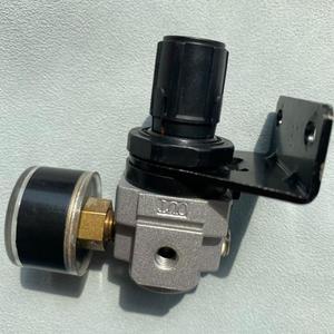 Vanne de régulation de pression CKD RE100-M5 pour systèmes pneumatiques - Product Image 3