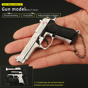 Porte-clés pistolet en alliage, <span class=keywords><strong>prix</strong></span> d'usine, métal, 7,5 cm, <span class=keywords><strong>Beretta</strong></span>, échelle 1:3, mini pendentif détachable et assemblable, jouet décoratif - Product Image 4