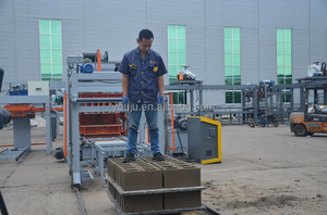 Qt6-15 completamente automatico cemento cavo solido finitrice blocco in calcestruzzo che fa macchina Uganda cemento ad incastro mattoni che fa macchina - Product Image 2