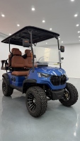 Voiturette de golf électrique tout-terrain surélevée personnalisée 4 places, bleue, avec sièges en cuir marron pour complexe hôtelier et parcours de golf