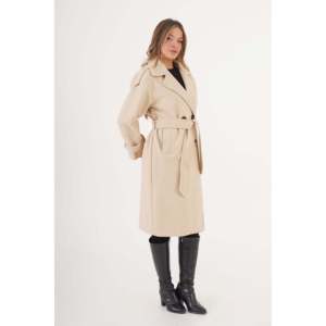Manteau en cachemire pour femmes orné de pierres avec détail d'épaulettes et ceinture en gros - Product Image 2