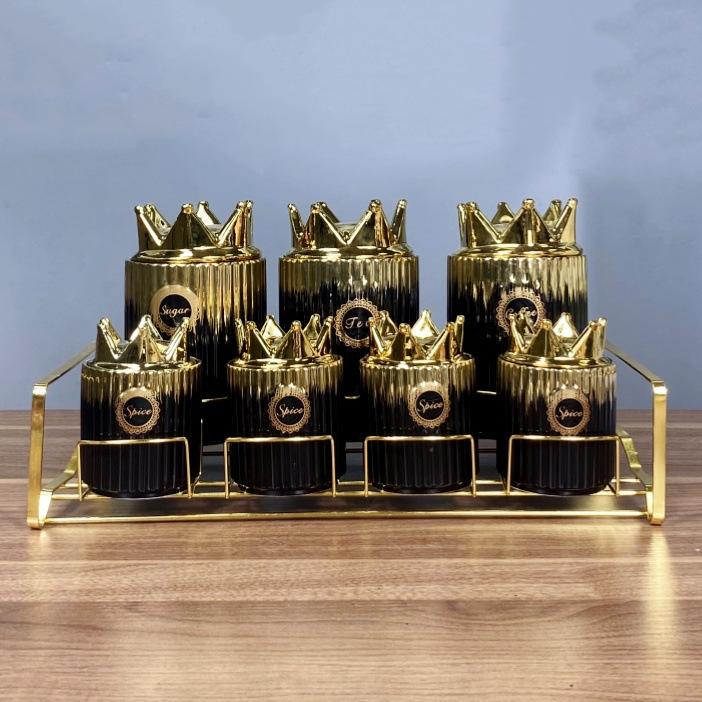 คราวน์แบล็ก