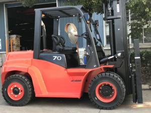 Top Quality Hot Sale Factory Price Forklift Price Rough Terrain Forklift Forklift <span class=keywords><strong>3</strong></span> Ton <span class=keywords><strong>2</strong></span>.5ton Rubber Wheel DC MOTOR Battery - Product Image 4