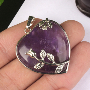 Collier en cristal de guérison en pierres précieuses naturelles 2025, pendentif cœur en cristal, vente chaude - Product Image 2