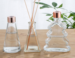 Chất Lượng Cao Độc Đáo Thủy Tinh Khuếch Tán Chai Cho Xe Hương Liệu Loạt Các Phong Cách Vít Cap Cho Hộ Gia Đình Sản Phẩm Màn Hình In - Product Image 5