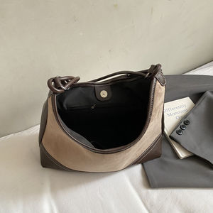 Sac à bandoulière tendance pour femme en PU. Sac à main de luxe de créateur. La doublure est en polyester.6513 - Product Image 2