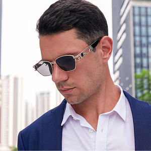 Gafas de sol Steampunk para hombre, montura negra, aleación de cobre, lentes de PC UV400, gafas de sol de clase 2, diseño moderno y a la moda - Product Image 2