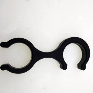 Conector de Plástico Negro para Bastón de Senderismo con Hebilla en Forma de Ocho, 6 cm, Accesorio Portátil para Excursionismo, Clip Doble para Bastón - Product Image 2