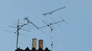 Antena Yagi Direccional de Doble Banda para Exteriores Silver144/430 MHz, Unidad Dipolo VHF UHF de Aleación de Aluminio, Vertical de Acero - Product Image 5