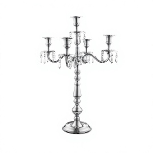 Magnifique candélabre en aluminium couleur argent avec cristaux, taille et forme personnalisées, centre de table décoratif. - Product Image 1
