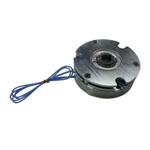 SMB0S8AA فرامل أمان 24 فولت عزم دوران ثابت 8 نانومتر مناسبة لعقد مسامير كروية Z محركات مؤازرة عامة - Product Image 3