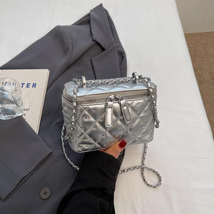 Simple petit sac carré pour femmes 2025 nouvelle mode populaire diamant treillis avec diamant chaîne épaule sac à bandoulière - Product Image 5