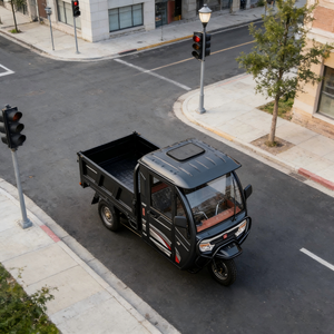 Triciclo Cerrado de Tres Ruedas con Capacidad de Carga de 400 kg, Motor de 60 V, Capacidad para 2 Pasajeros, Certificado por la CEE, 30-50 km/h, Autonomía de 50-70 km - Product Image 1