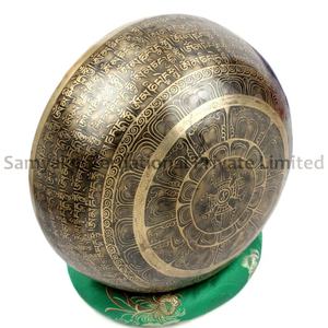 Cuencos Tibetanos Cantores Grandes, Acabado Bronce de Tono Profundo, Recuerdo Metálico para Sanación de Chakras, Prácticas Espirituales y Religiosas, Grabado - Product Image 5