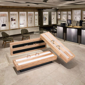 Bandeja de Exhibición de Joyería Poligonal de Madera Ecológica con Forro de Terciopelo para Exhibición y Almacenamiento de Anillos - Product Image 3