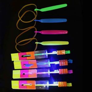 Vente en gros de lances-flammes lumineuses, fusées, lanceurs de fléchettes avec lumières LED bleues, jouet en plastique d'extérieur, cadeau idéal pour les enfants - Product Image 2